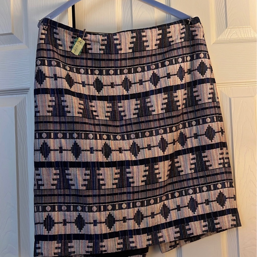 Ann Taylor skirt